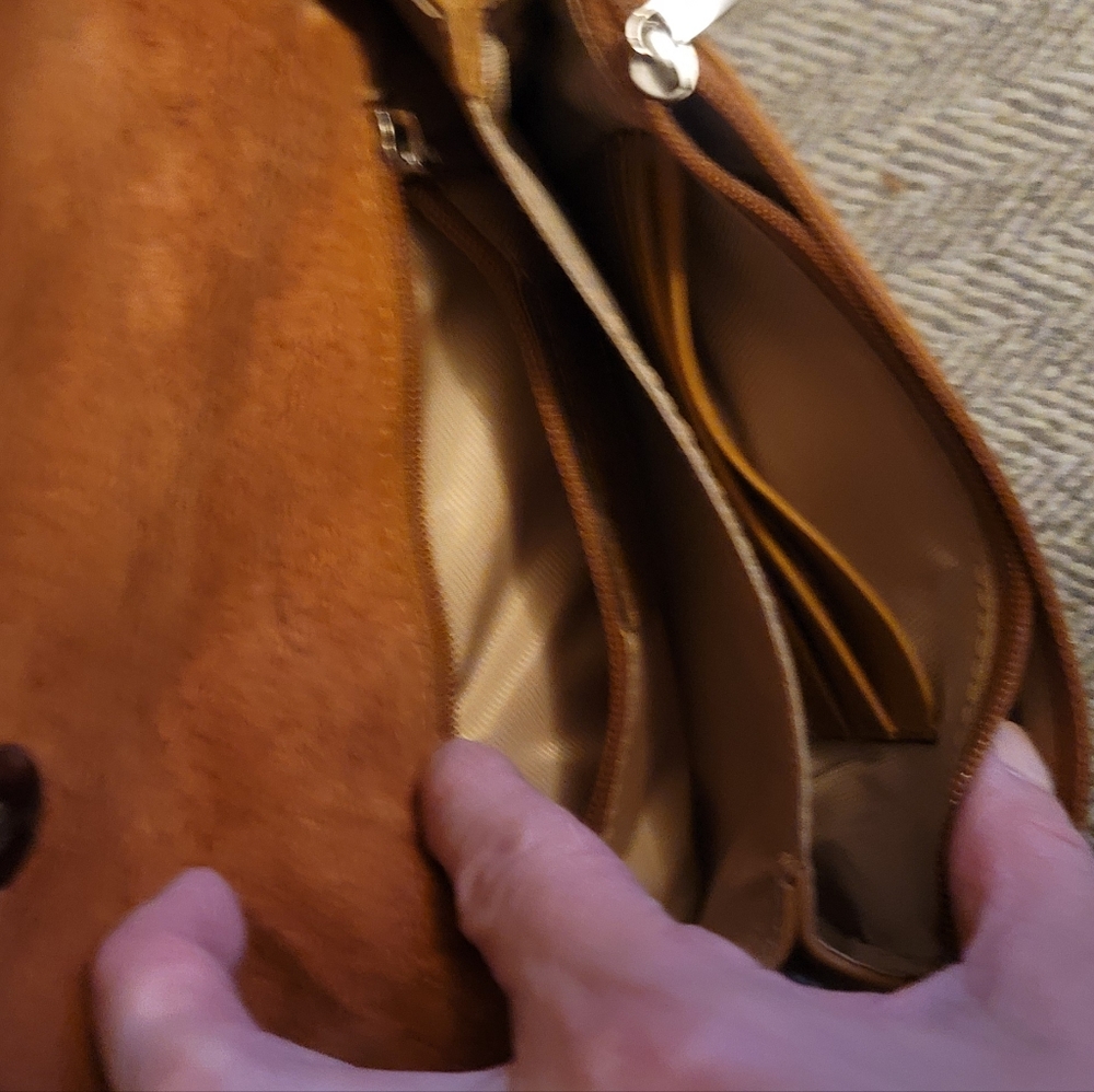 Gianni Conti small crossbody bag. Tan color, leather - Picture 8 of 9